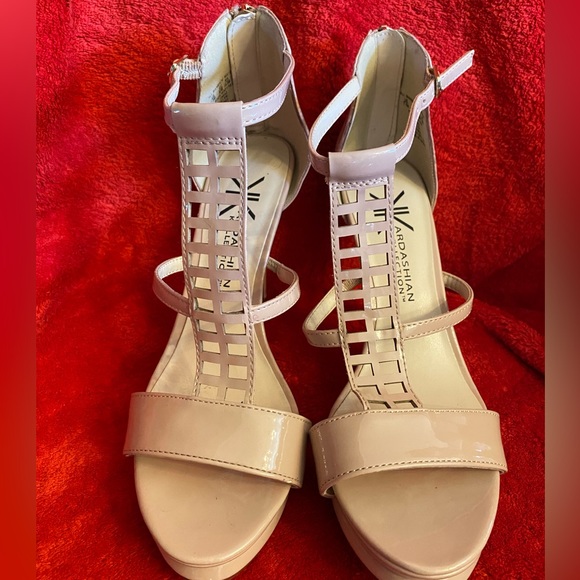 Kardashian Kollection Shoes - Kardashian Kollection Helen Heels blush beige size 7 1/2